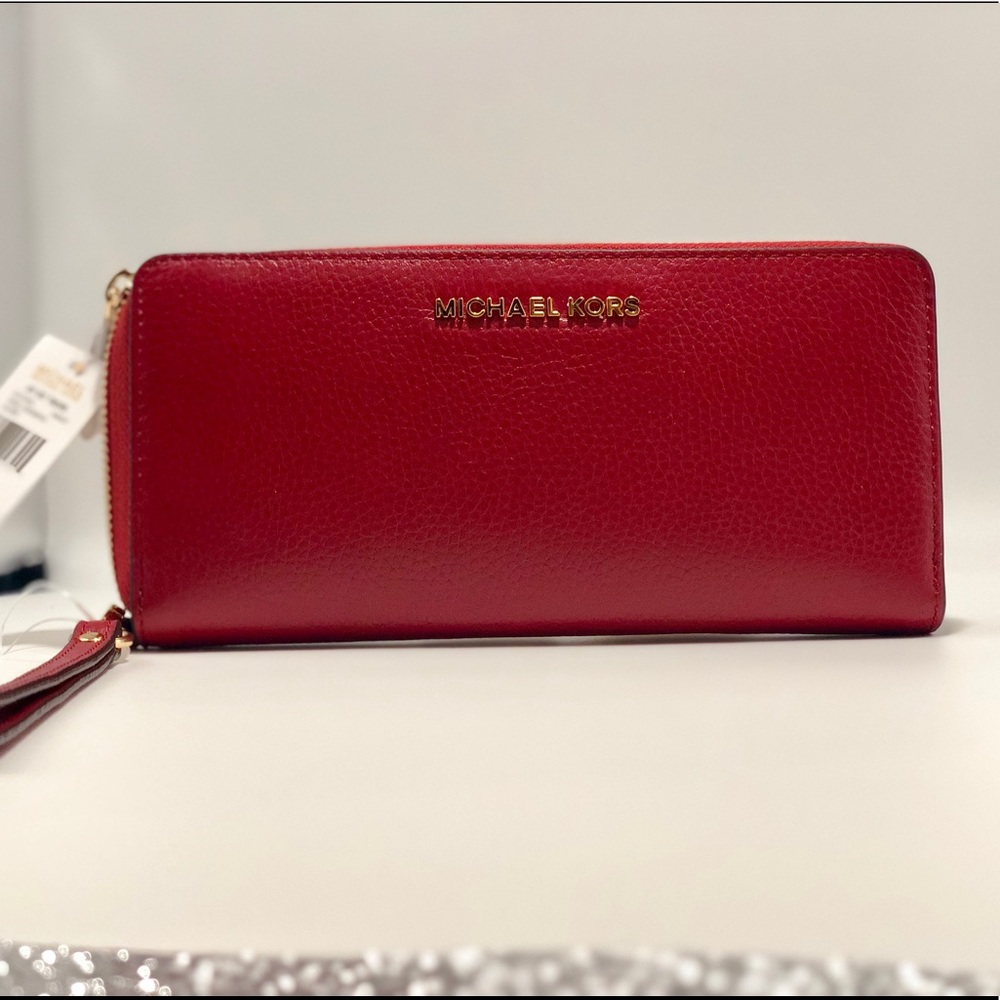 Michael Kors Jet Set Travel Wallet Wristlet
